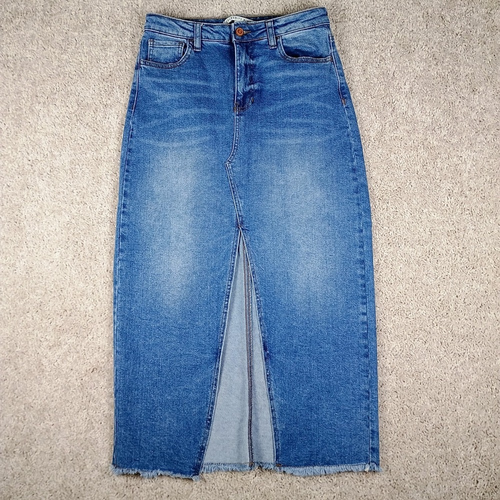 Celebrity Pink Women's Size 5/27 Denim Jean Midi Skirt Front Slit Frayed Hem Y2K